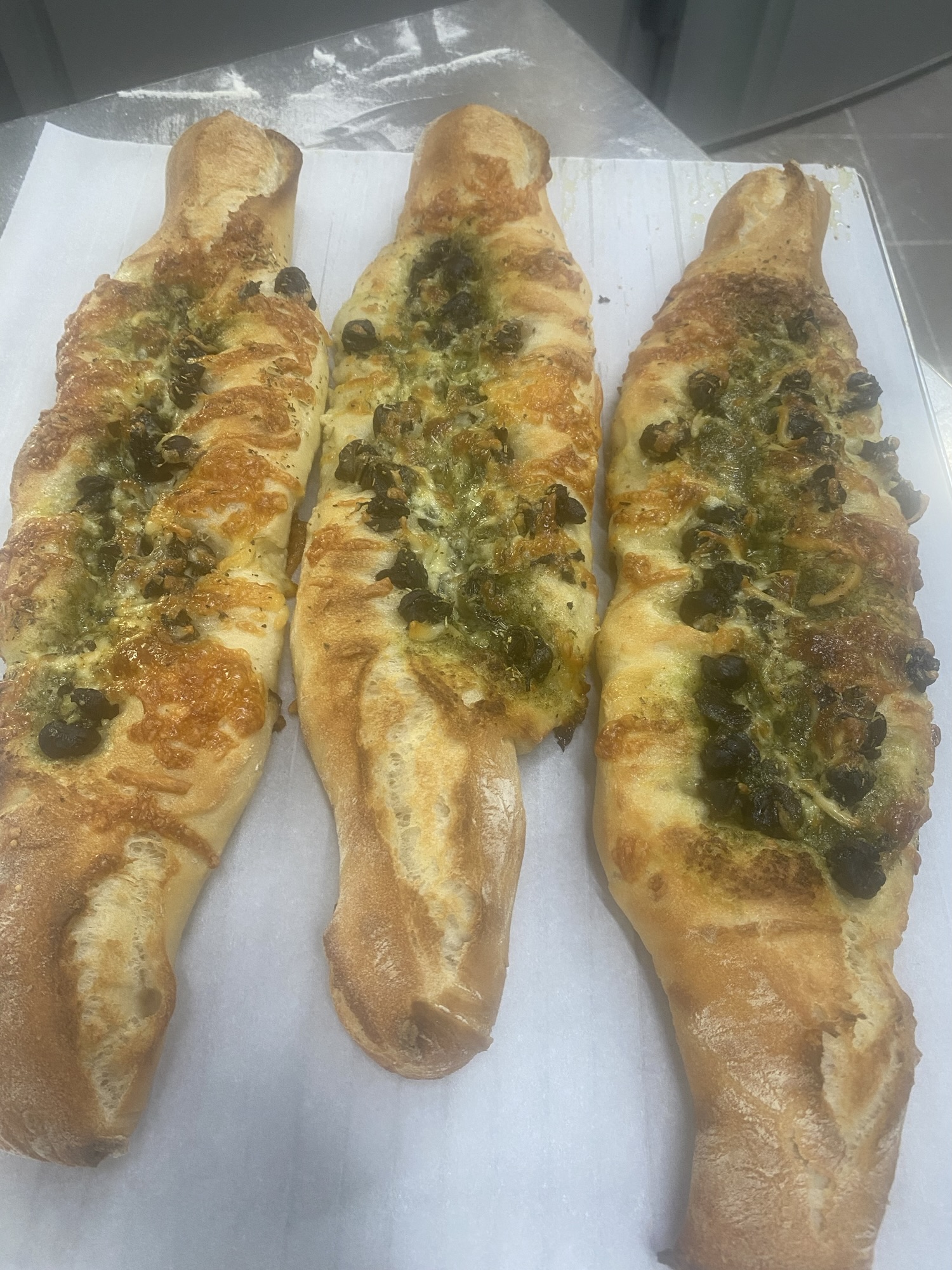 Pour l apéro baguette escargots et baguettes chèvre miel