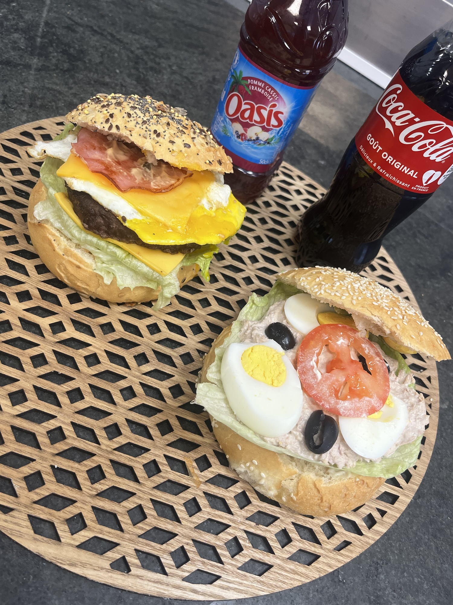 Burger et Bagnat thon pour aujourd’hui